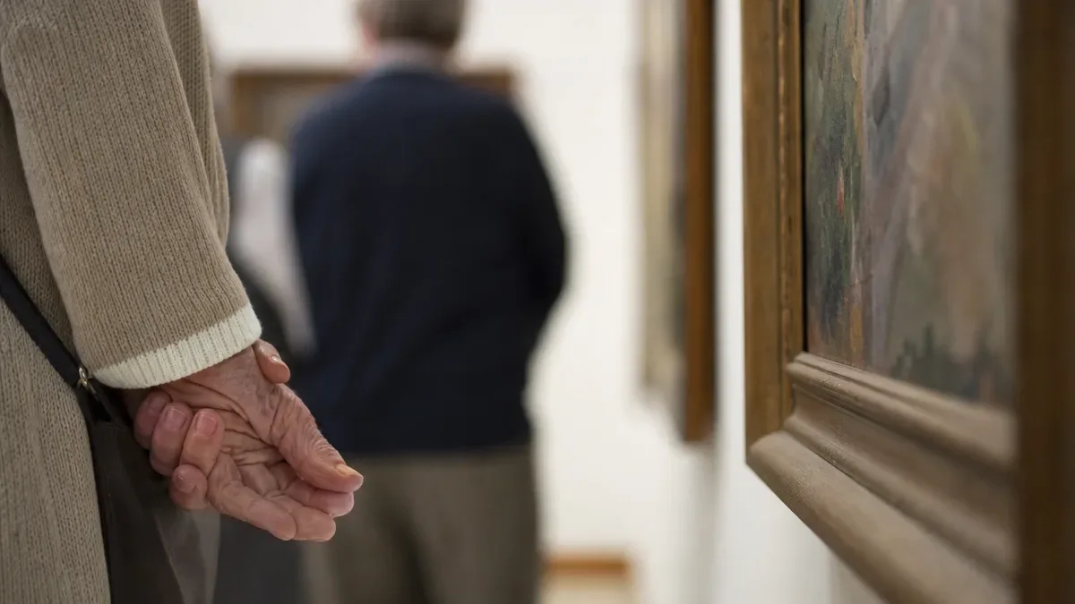 Cztery muzea w jeden dzień. Seniorzy z Łap poznawali historię regionu