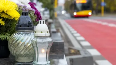 Wszystkich Świętych w Białymstoku. Bezpłatne autobusy i zmiany przy cmentarzach