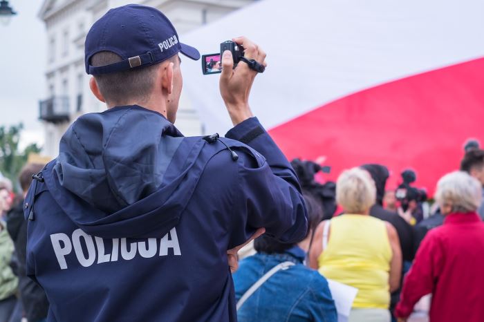 Policja Białystok: Trwa konkurs „Policjant, który mi pomógł”
