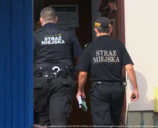 Straż Miejska apeluje przed Wszystkimi Świętymi o czujność przy cmentarzach