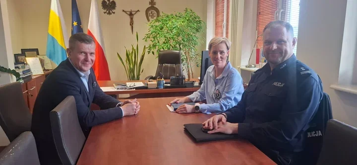 Ciepła zupa i opieka w mrozy – jak służby wsparły mieszkańców Łap