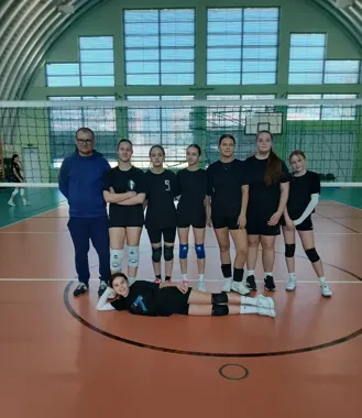 Siatkarki z Uhowa zatrzymały się tuż przed wojewódzką ósemką