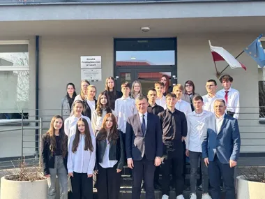 Młodzi radni zaczęli kadencję w Łapach i od razu wybrali swoje prezydium