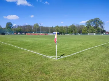 W Choroszczy młode piłkarki zagrają o półfinał i wsparcie dla Nikodema