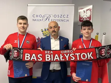 Brąz i awans do ćwierćfinałów – młodzi siatkarze z Choroszczy wrócili z wyróżnieniem