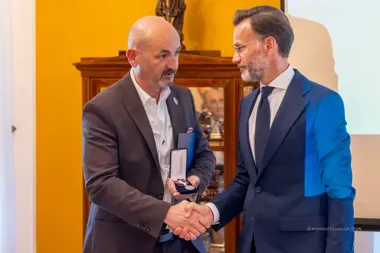 Robert Wardziński z państwowym odznaczeniem za pracę dla samorządu