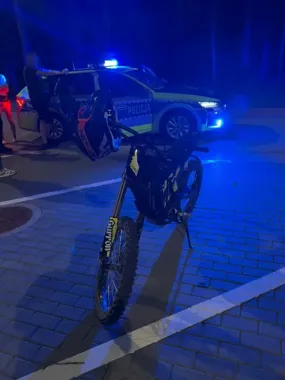 14-latek uciekał motorowerem przed policją. Matka dostała 5000 zł mandatu
