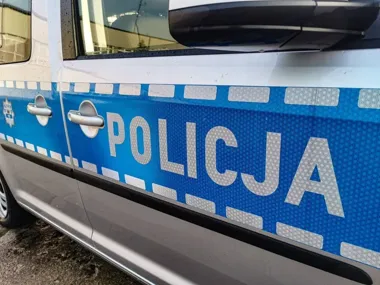 15-latek z Białegostoku - kopnął w galerii, potem podpalił ubranie na boisku