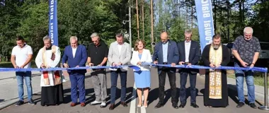 Droga w Zalesianach gotowa. Przebudowa objęła też odwodnienie