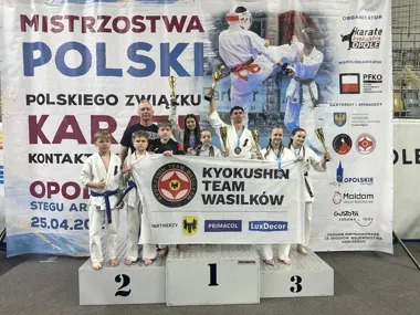 Pięć medali z Opola – Wasilkowscy karatecy znów na podium