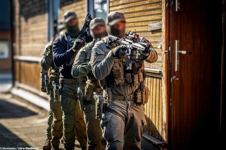 Nieruchomość przy ul. Białostockiej 30 – rozbiórka i poligon dla służb w sercu Wasilkowa