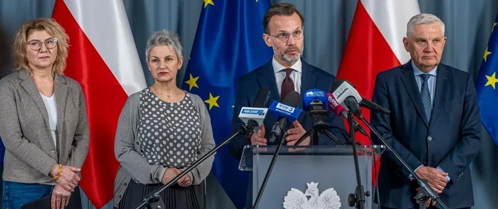 Więcej oddechu dla opiekunów – samorządy z Podlasia rozszerzają program opieki wytchnieniowej