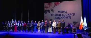 Nauczyciele odebrali medale w Białymstoku. Padły słowa o AI i relacjach